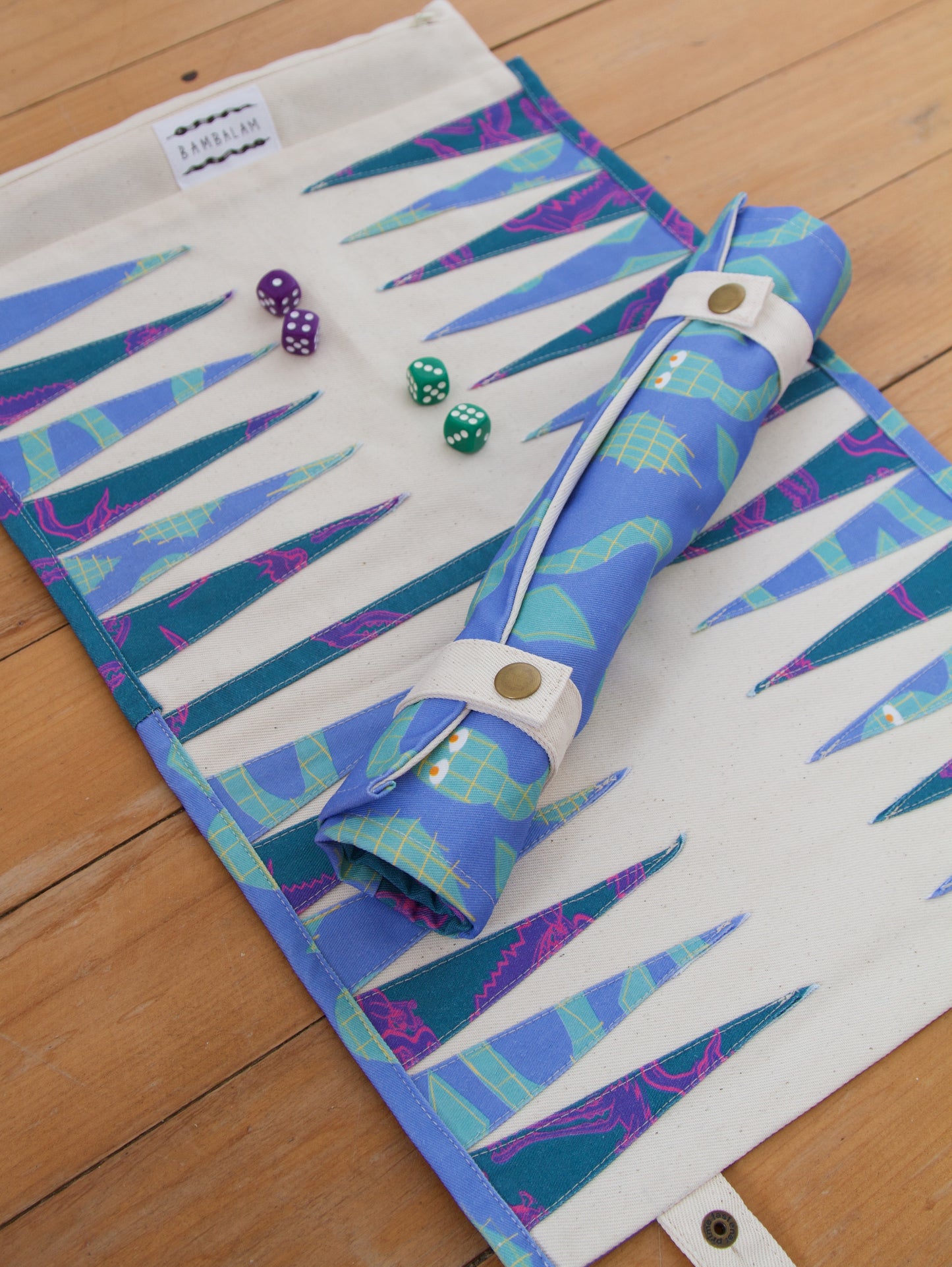 ‘Roller Crocs' x ‘Shake & Snake’ Backgammon