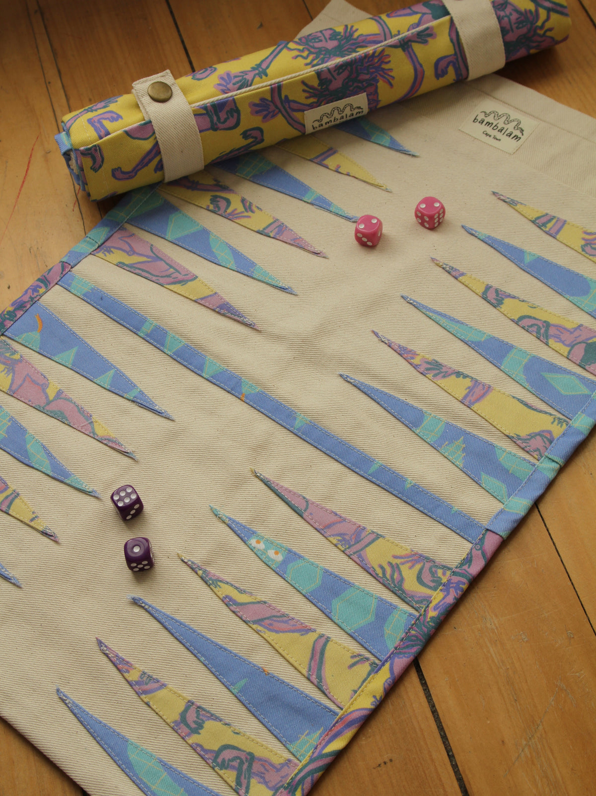 ‘Crazy lady’ x ‘Shake & snake’ backgammon
