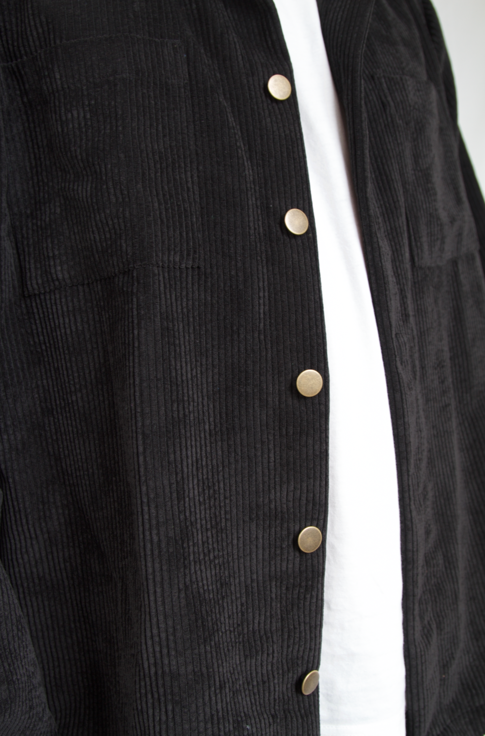 Chaqueta de pana negra