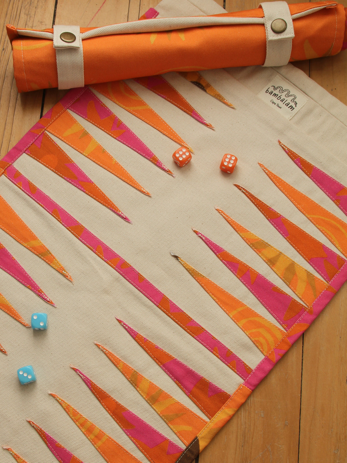 ‘Sunflower’ x ‘Viva la vulva’ backgammon
