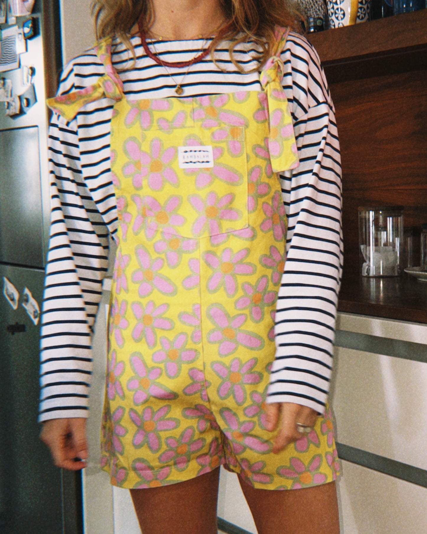 'Oopsie Daisies yellow' Short dungaree