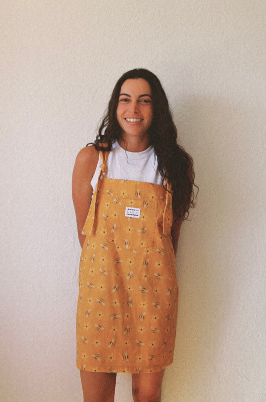 Vestido con peto 'Abejas ocupadas' *NUEVO